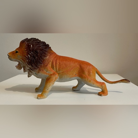 PVC Wild Animal Toy Lion Diorama - Cake Topper- zoo - Picture 4 of 7